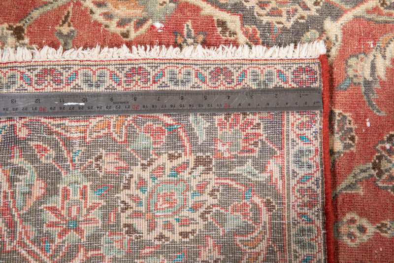10' 7" x 7' 3" Excellent Hand-Knotted Antique Faded Large Area Rug - Yasi & Fara 