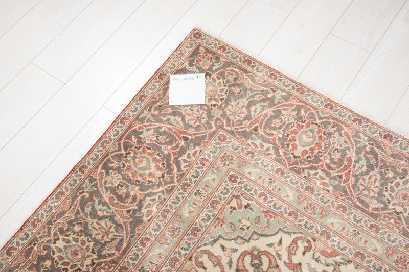 10' 7" x 7' 3" Excellent Hand-Knotted Antique Faded Large Area Rug - Yasi & Fara 