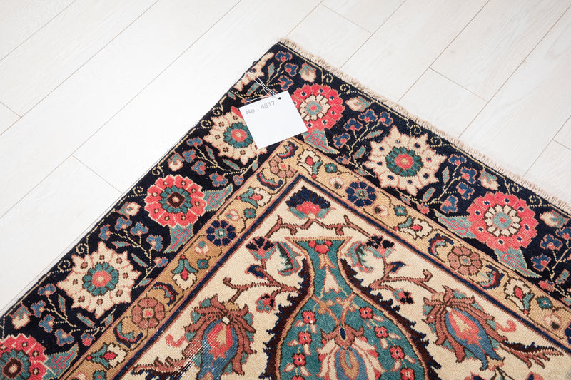 9' 11" x 6' 11" Excellent Hand-Knotted Antique Collectible Area Rug - Yasi & Fara 