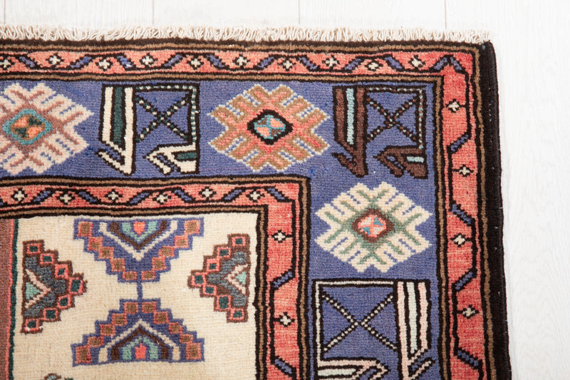 6' 6" x 4' 4" Excellent Hand-Knotted Collectible Vintage Tribal Rug