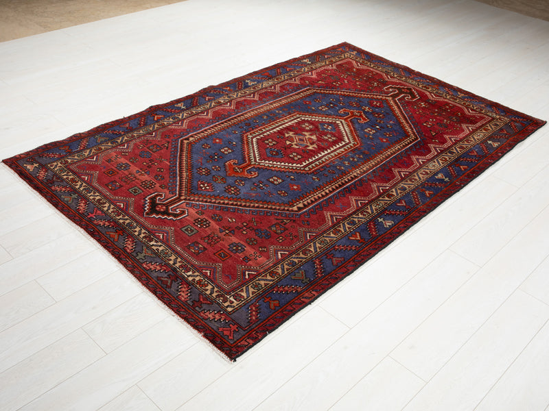 7' 6" x 4' 9" Excellent Hand-Knotted Vintage Tribal Rug - Yasi & Fara 