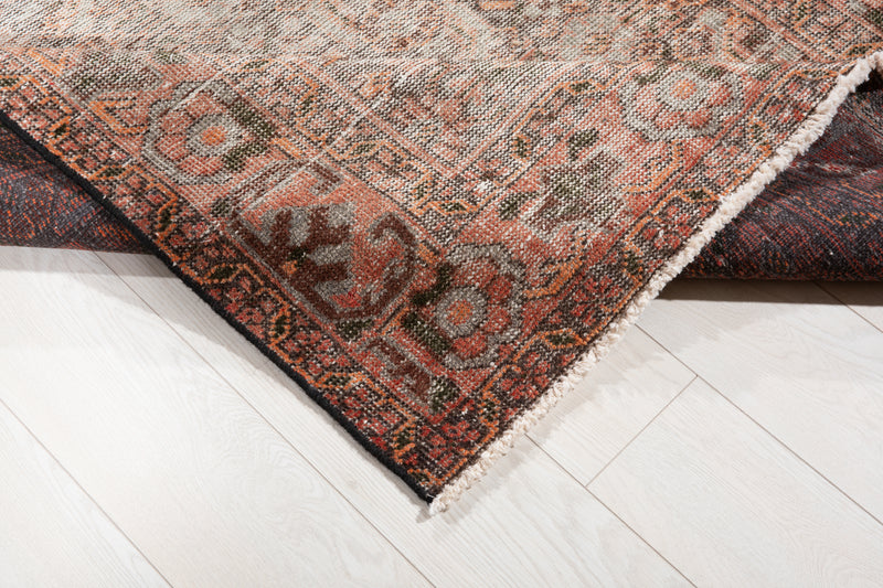 7' 2" x 4' 1" Excellent Hand-Knotted Antique Distressed Tribal Rug - Yasi & Fara 
