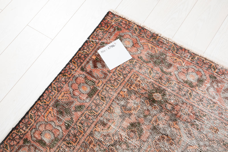 7' 2" x 4' 1" Excellent Hand-Knotted Antique Distressed Tribal Rug - Yasi & Fara 