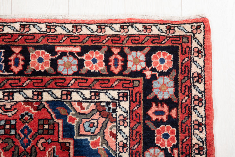 6' 7" x 4' 7" Excellent Hand-Knotted Vintage Tribal Rug - Yasi & Fara 