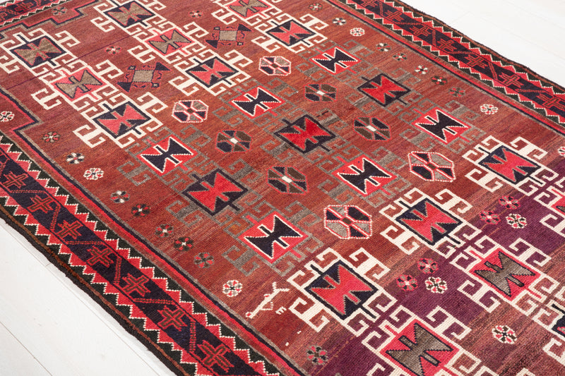 6' 10" x 4' 9" Excellent Hand-Knotted Vintage Tribal Rug - Yasi & Fara 