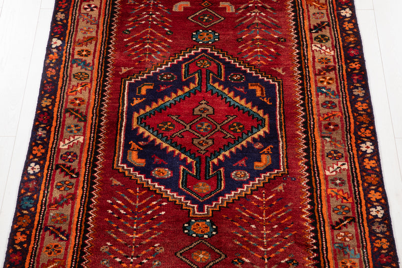 5' 11" x 3' 11" Excellent Hand-Knotted Vintage Tribal Rug - Yasi & Fara 