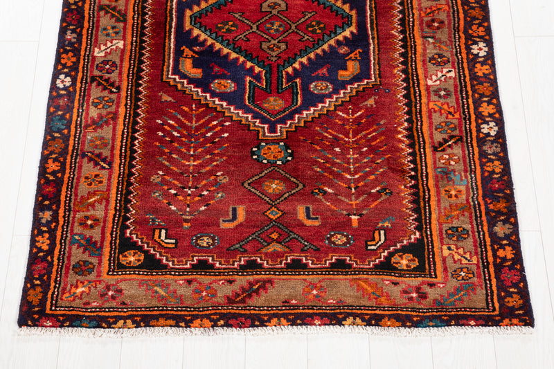 5' 11" x 3' 11" Excellent Hand-Knotted Vintage Tribal Rug - Yasi & Fara 