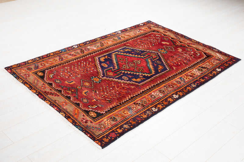 5' 11" x 3' 11" Excellent Hand-Knotted Vintage Tribal Rug - Yasi & Fara 
