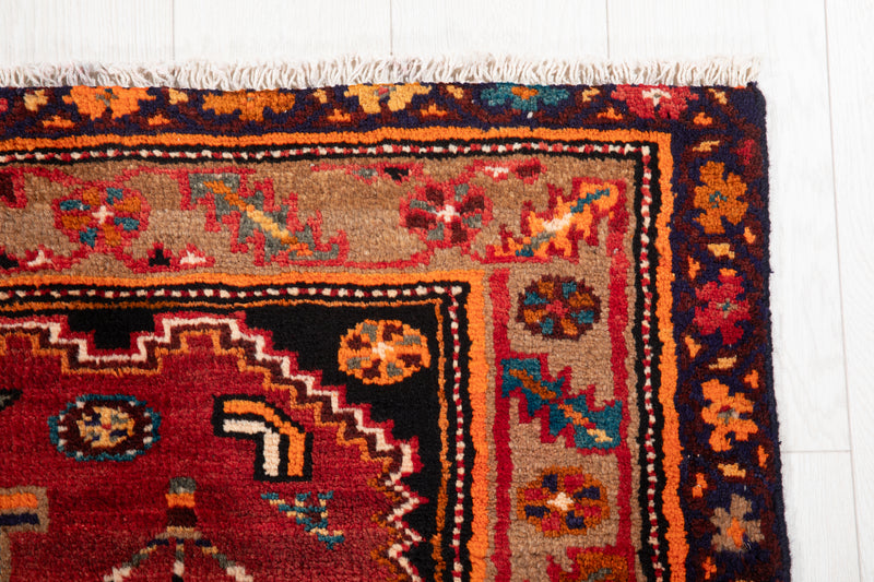 5' 11" x 3' 11" Excellent Hand-Knotted Vintage Tribal Rug - Yasi & Fara 