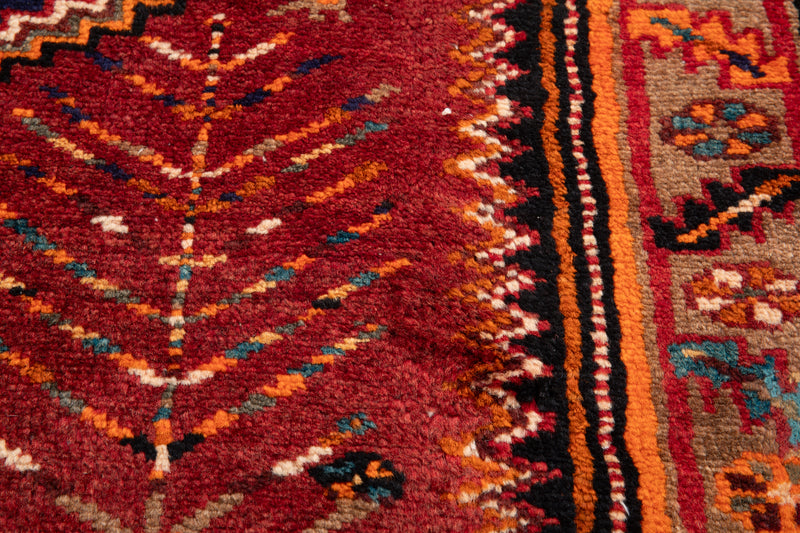 5' 11" x 3' 11" Excellent Hand-Knotted Vintage Tribal Rug - Yasi & Fara 