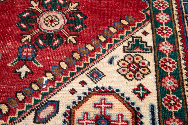 6' 2" x 4' 8" Excellent Hand-Knotted Vintage Tribal Rug - Yasi & Fara 
