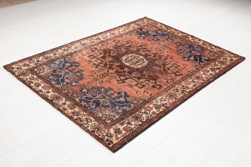 6' 5" x 4' 5" Excellent Hand-Knotted Vintage Tribal Rug - Yasi & Fara 