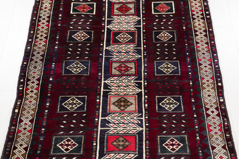 7' 1" x 4' 8" Excellent Hand-Knotted Vintage Tribal Rug - Yasi & Fara 