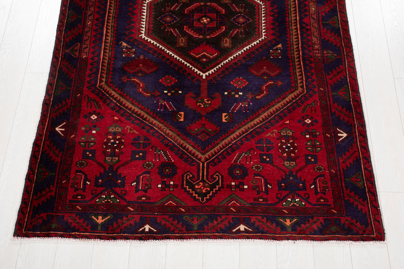 7' 8" x 4' 10" Excellent Hand-Knotted Vintage Tribal Rug - Yasi & Fara 