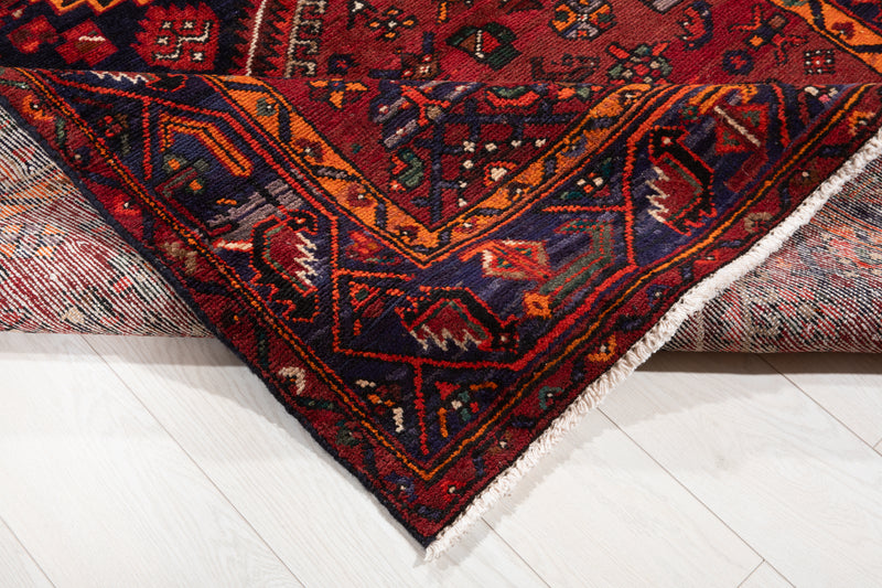 5' 11" x 4' 3" Excellent Hand-Knotted Vintage Tribal Rug - Yasi & Fara 