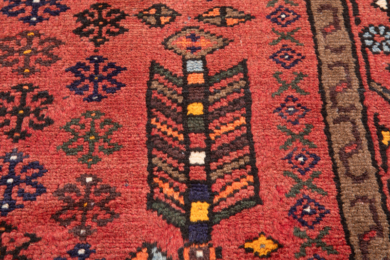 6' 2" x 4' 3" Excellent Hand-Knotted Vintage Tribal Rug - Yasi & Fara 
