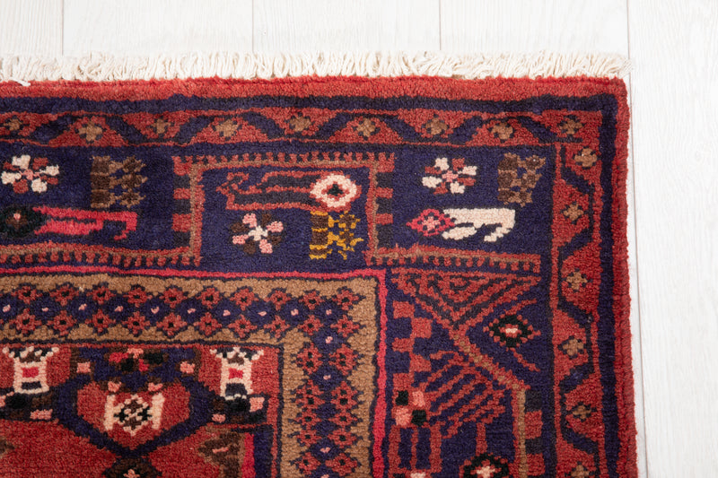 6' 11" x 4' 3" Excellent Hand-Knotted Vintage Tribal Rug - Yasi & Fara 