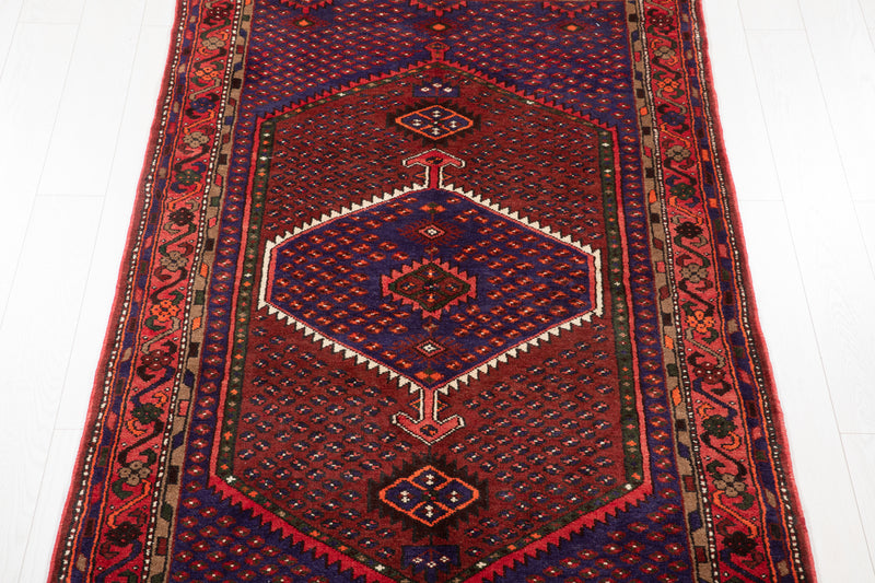 7' 6" x 4' 3" Excellent Hand-Knotted Vintage Tribal Rug - Yasi & Fara 