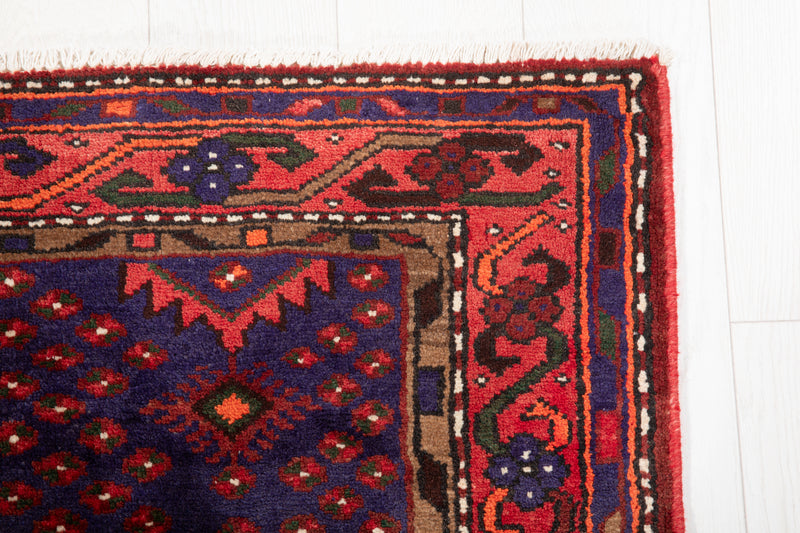 7' 6" x 4' 3" Excellent Hand-Knotted Vintage Tribal Rug - Yasi & Fara 