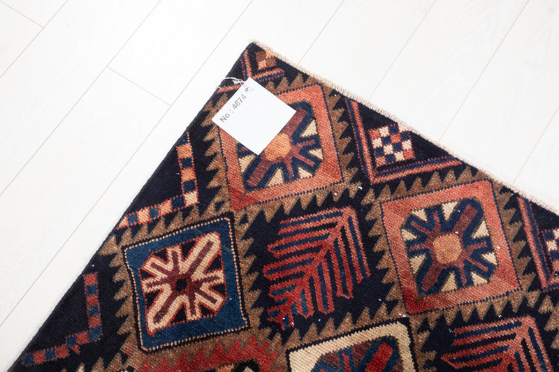 6' 9" x 3' 4" Excellent Hand-Knotted Vintage Tribal Rug - Yasi & Fara 