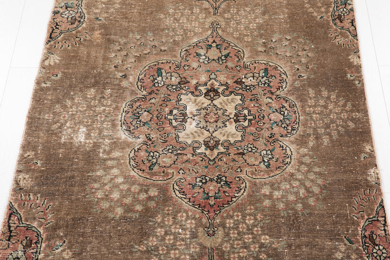 7' 6" x 4' 2" Excellent Hand-Knotted Distressed Faded Area Rug