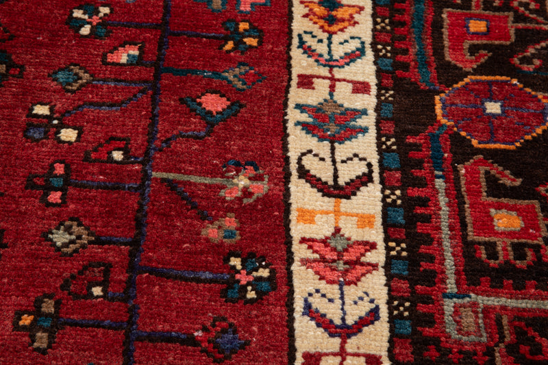 11' x 5' 5" Excellent Hand-Knotted Vintage Tribal Rug