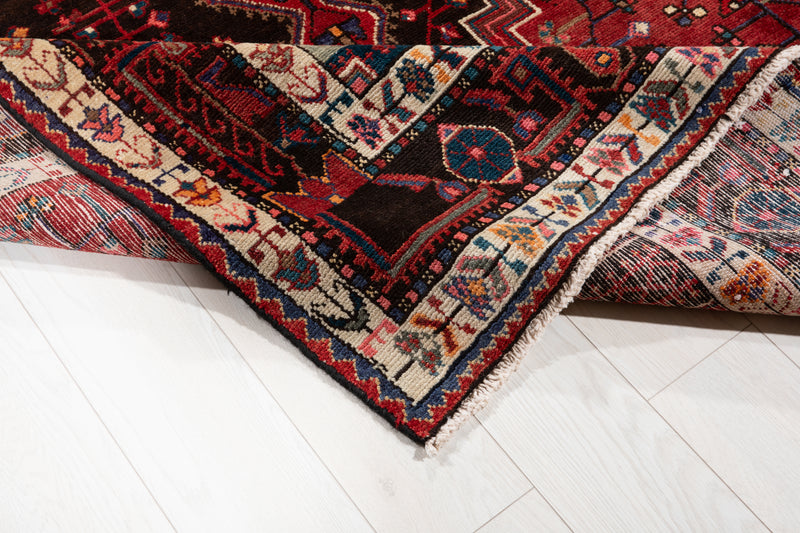 11' x 5' 5" Excellent Hand-Knotted Vintage Tribal Rug