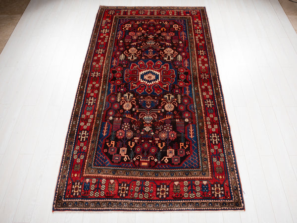 10' x 5' 5" Excellent Hand-Knotted Vintage Tribal Rug
