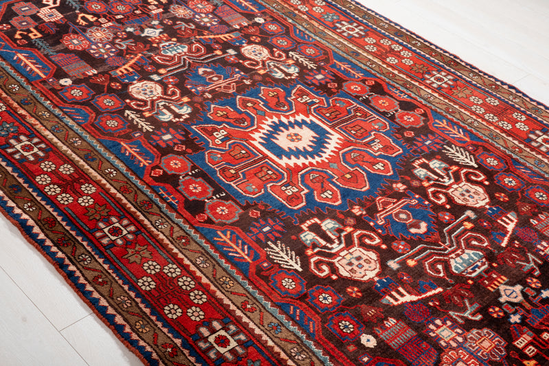 10' x 5' 5" Excellent Hand-Knotted Vintage Tribal Rug - Yasi & Fara 