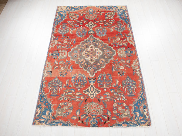 8' 7" x 5' Excellent Hand-Knotted Antique Area Rug