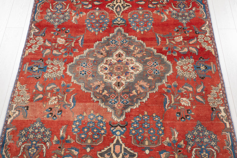 8' 7" x 5' Excellent Hand-Knotted Antique Area Rug