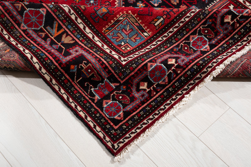 6' 11" x 4' 4" Excellent Hand-Knotted Vintage Tribal Rug