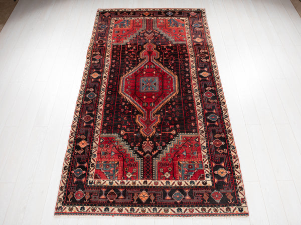 9' 8" x 5' Excellent Han-Knotted Vintage Tribal Rug