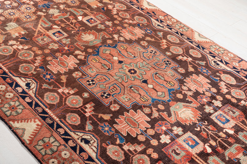 9' 7" x 4' 10" Excellent Hand-Knotted Vintage Tribal Rug