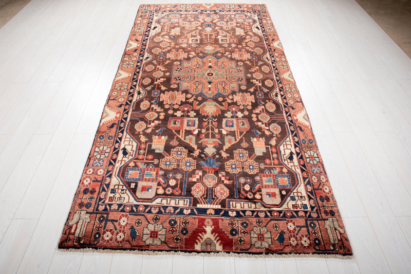 9' 7" x 4' 10" Excellent Hand-Knotted Vintage Tribal Rug
