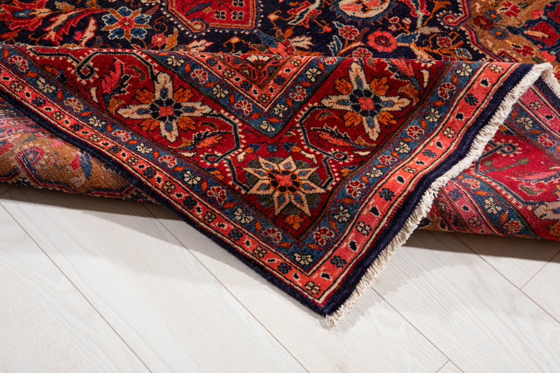 9' 7" x 5' Excellent Hand-Knotted Collectible Tribal Rug - Yasi & Fara 