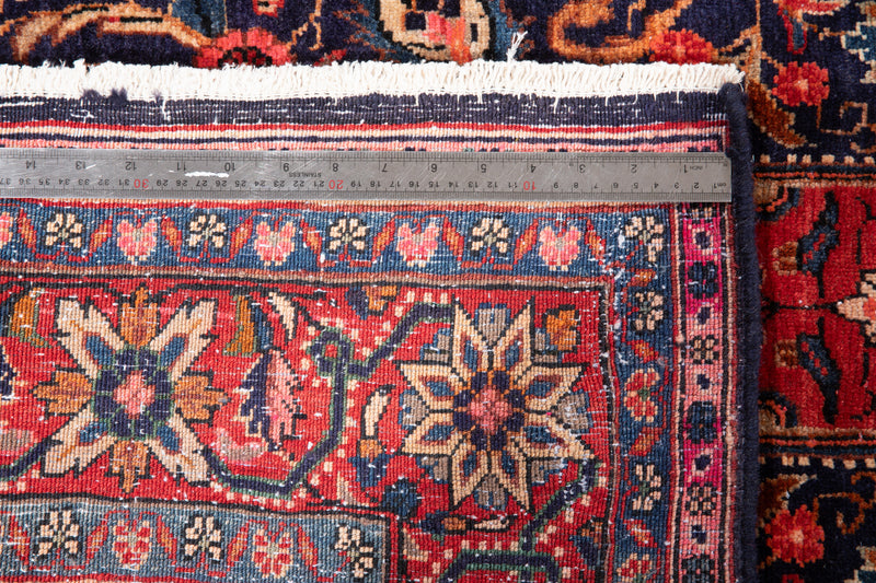 9' 7" x 5' Excellent Hand-Knotted Collectible Tribal Rug - Yasi & Fara 