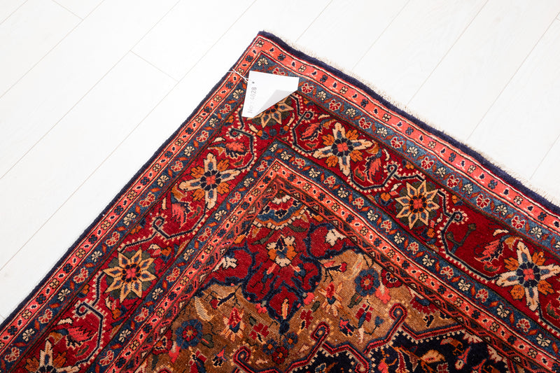 9' 7" x 5' Excellent Hand-Knotted Collectible Tribal Rug - Yasi & Fara 