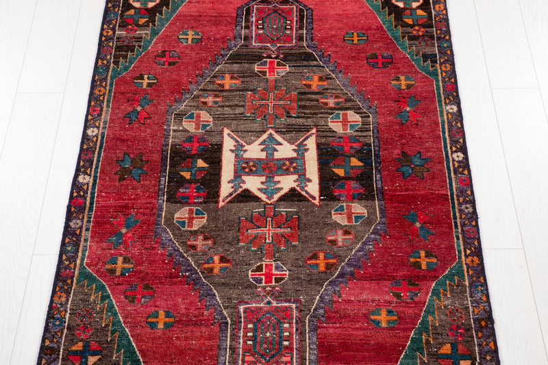 8' 9" x 3' 8" Excellent Hand-Knotted Antique Tribal Rug
