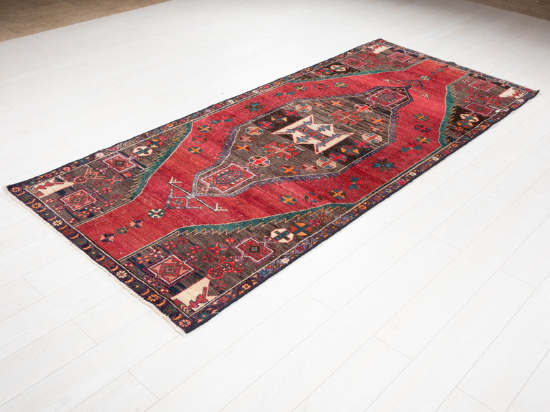 8' 9" x 3' 8" Excellent Hand-Knotted Antique Tribal Rug