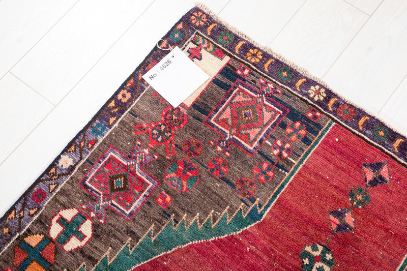 8' 9" x 3' 8" Excellent Hand-Knotted Antique Tribal Rug