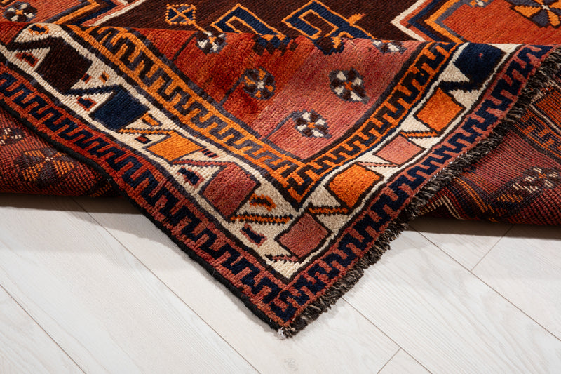9' 2" x 5' 3" Excellent Hand-Knotted Vintage Tribal Rug - Yasi & Fara 