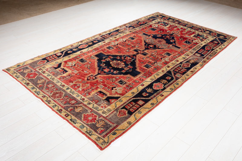 9' x 4' 11" Excellent Hand-Knotted Collectible Antique Tribal Rug - Yasi & Fara 