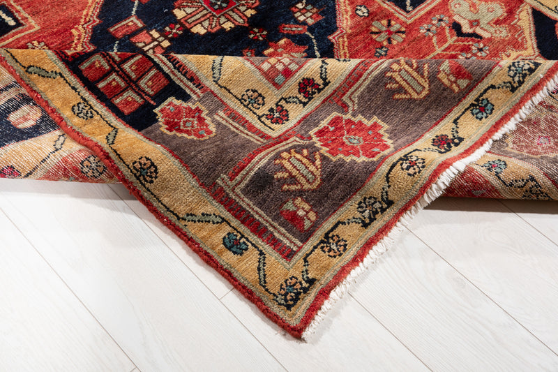 9' x 4' 11" Excellent Hand-Knotted Collectible Antique Tribal Rug - Yasi & Fara 