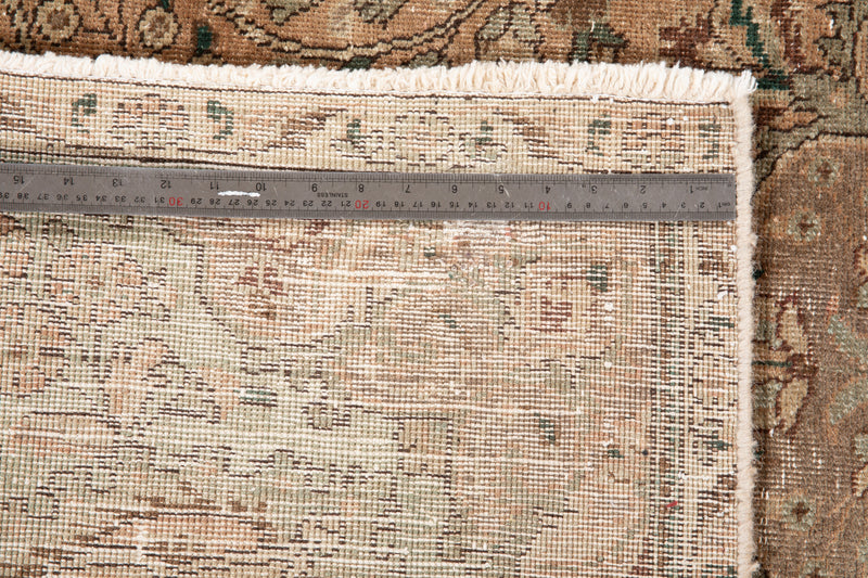 7' 11" x 4' 10" Excellent Hand-Knotted Vintage Faded Area Rug - Yasi & Fara 