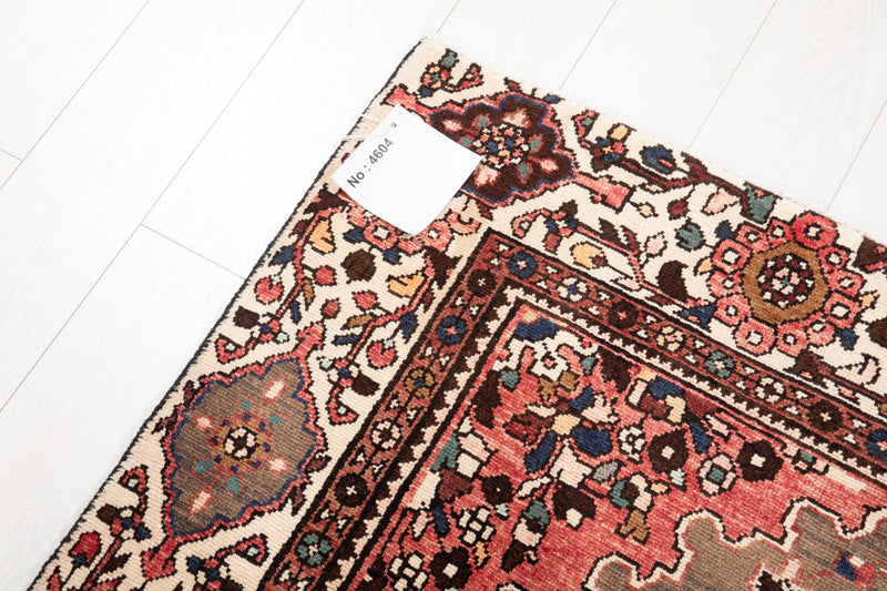10' 1" x 5' Excellent Hand-Knotted Vintage Tribal Rug - Yasi & Fara 