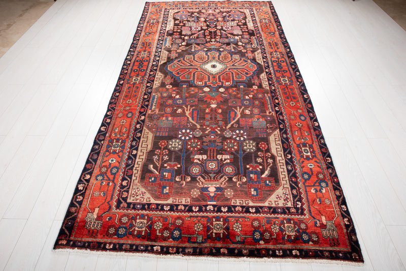 10' 3" x 5' 1" Excellent Hand-Knotted Vintage Tribal Rug - Yasi & Fara 