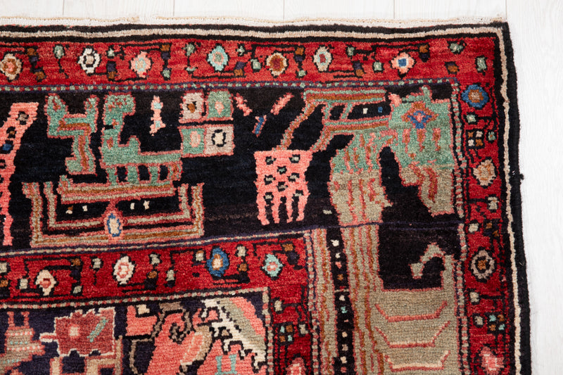 9' 5" x 5' 2" Excellent Hand-Knotted Vintage Collectible Tribal Rug - Yasi & Fara 