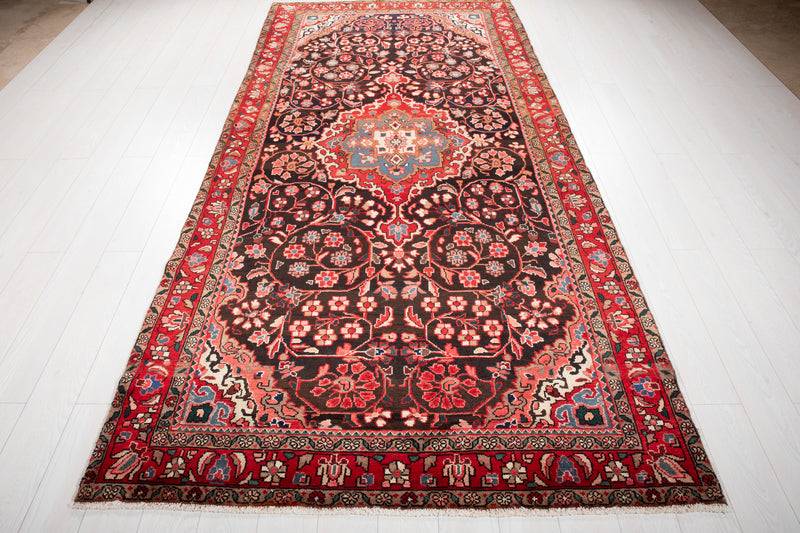 10' 8" x 5' 2" Excellent Hand-Knotted Vintage Tribal Rug - Yasi & Fara 