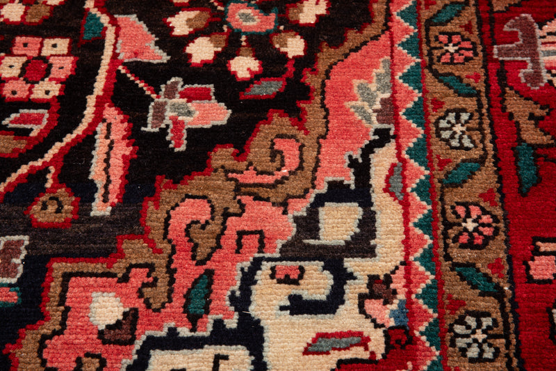 10' 8" x 5' 2" Excellent Hand-Knotted Vintage Tribal Rug - Yasi & Fara 